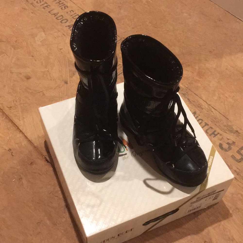 Original Moon Boots by tecnica 5.5